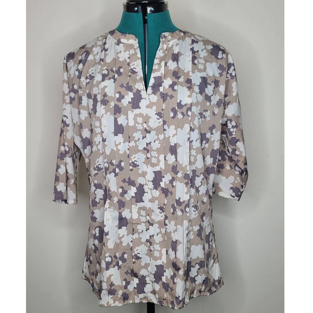 Banana Republic pleated front blouse - medium